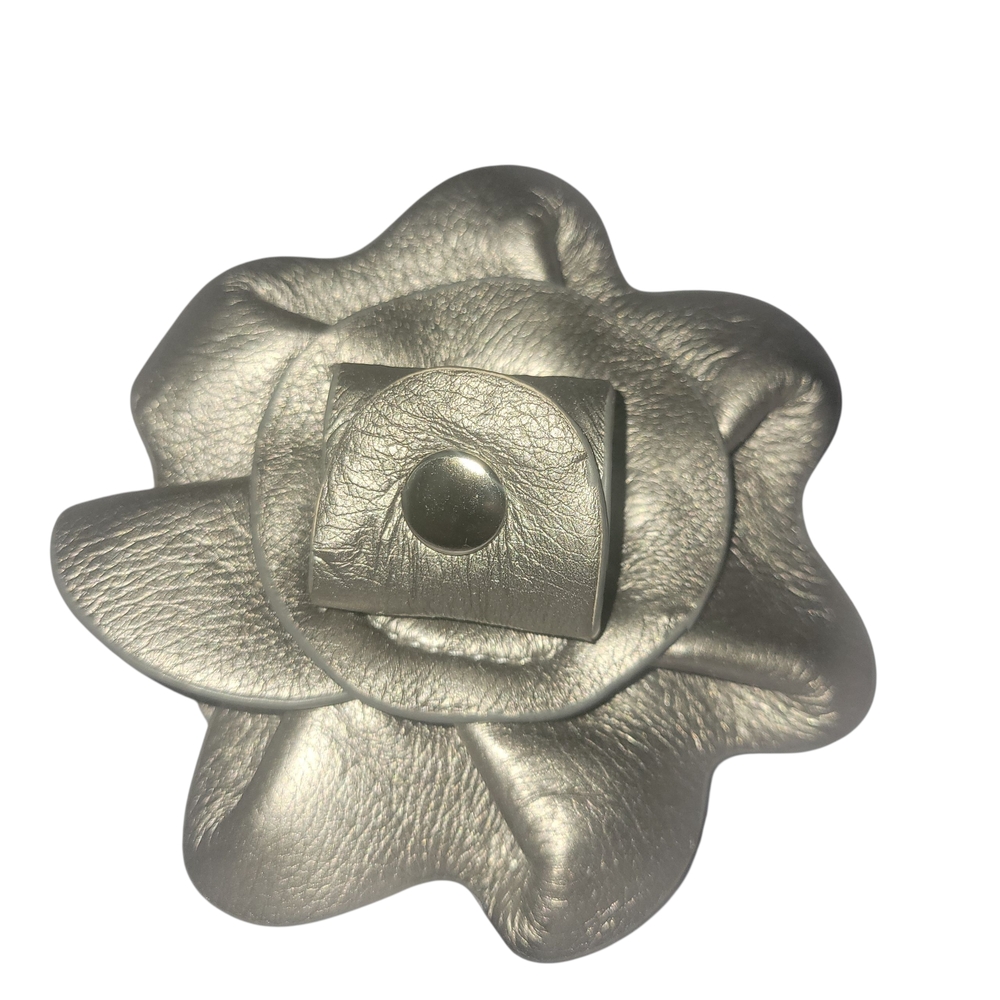PROJECT: Pewter Leather Flower Bag Charm - Picture 2 of 6